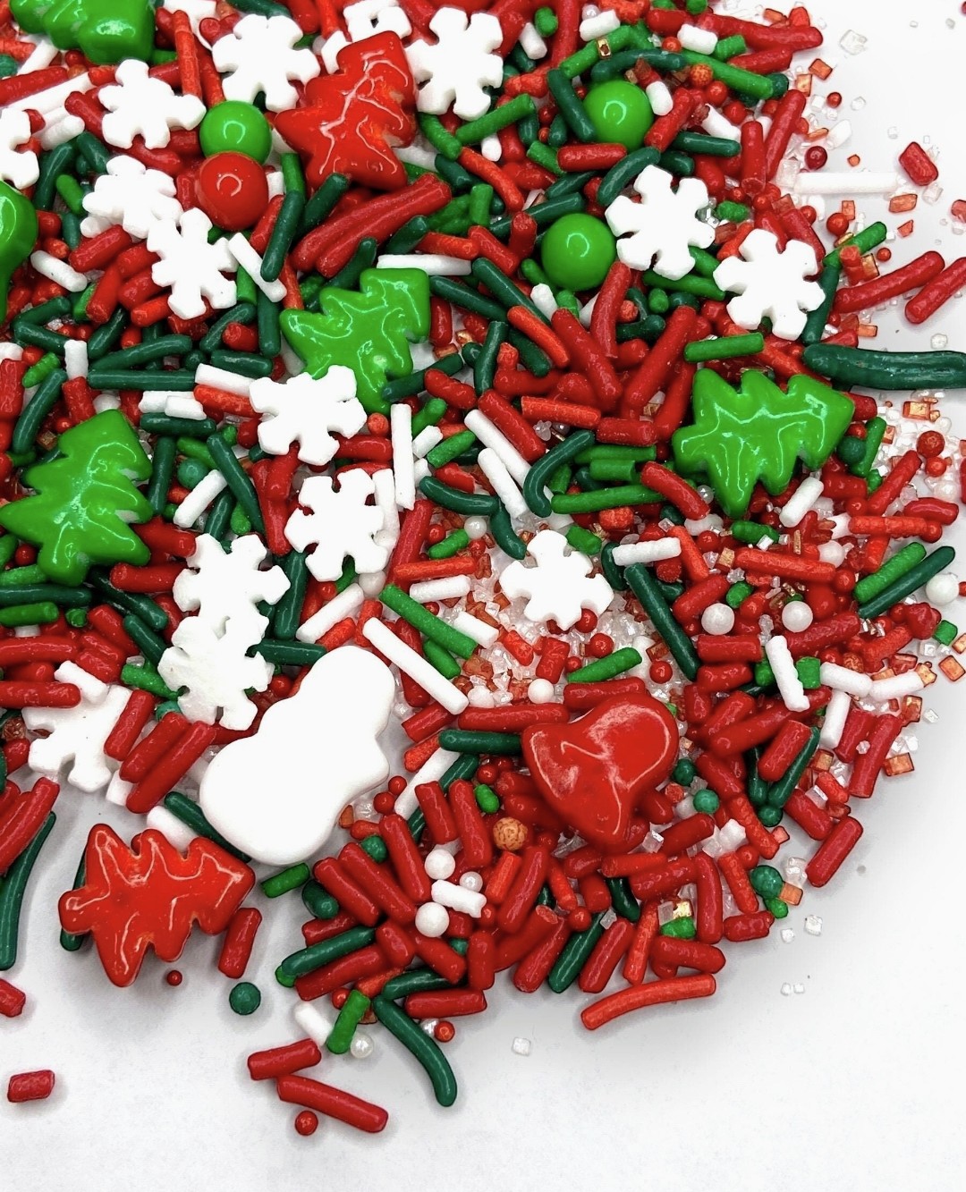 Gingerbread Christmas Sprinkle Mix – Edible Holiday Sprinkles with Trees, Snowflakes & Gingerbread Men