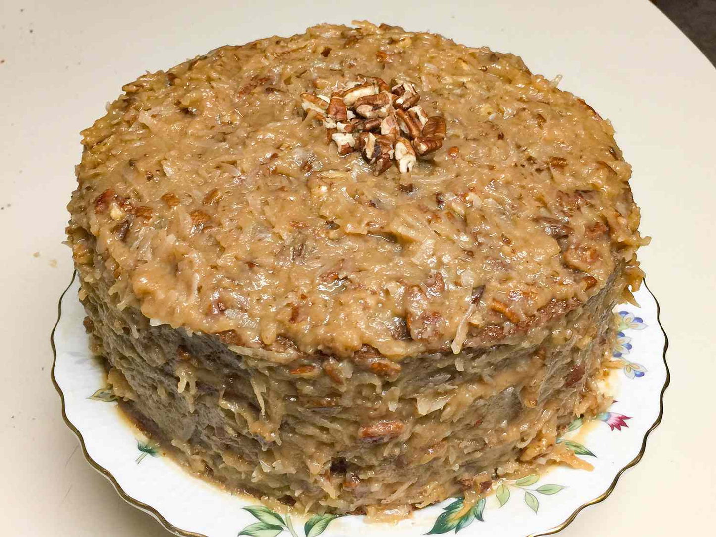 Irresistible German Chocolate Cake Recipe: A Classic with a Coconut-Pecan Twist