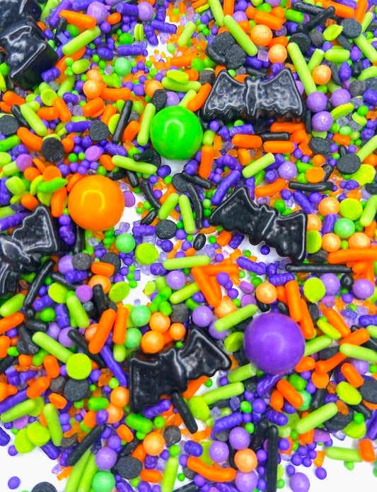 Halloween Sprinkle Mix – Edible Spooky Sprinkles with Bats, Pumpkins & Haunted Colors