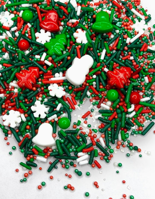 Edible Snowman Christmas Sprinkles – Red Green Holiday Mix for Cookies, Cupcakes, Cakes, Cocoa Bombs – 2oz or 4oz Jar